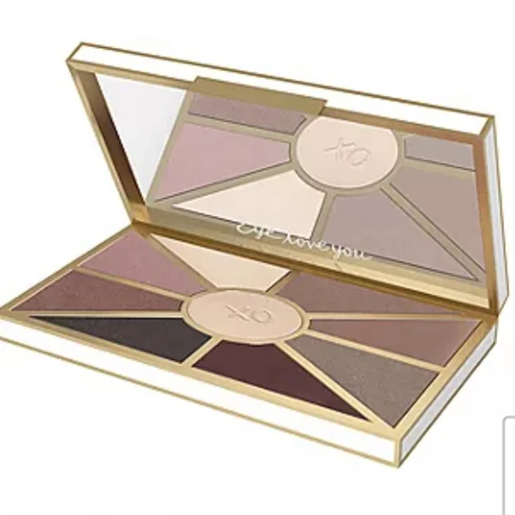 Mirabella Eyeshadow Palette - Picture 3 of 13